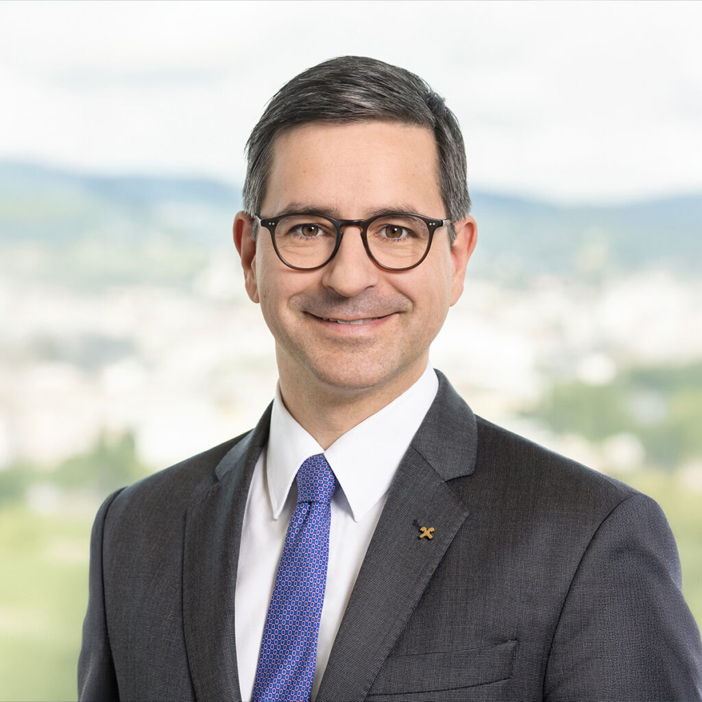 Dr. Johannes Rehulka - Vorsitzender der Raiffeisen Nachhaltigkeits-Initiative
